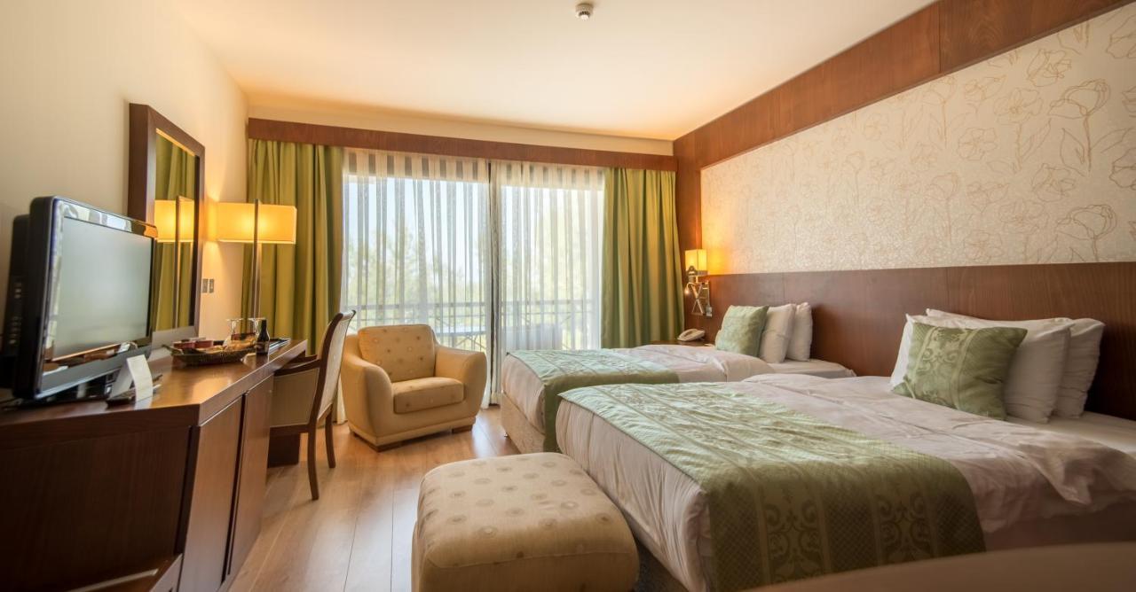 Korineum Golf & Beach Resort Agios Georgios  Exteriér fotografie